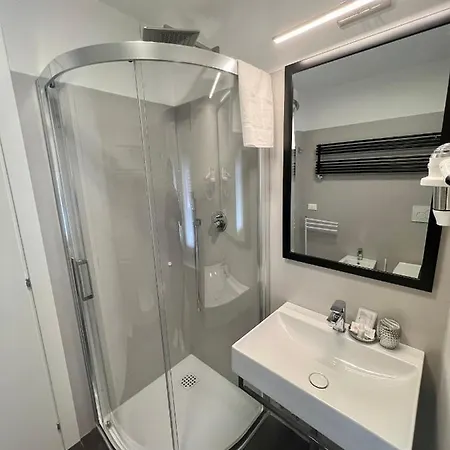 Sull'arco 4* מונטרוסו אל מארה