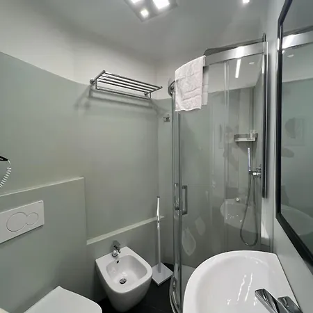 בית הארחה Sull'arco מונטרוסו אל מארה